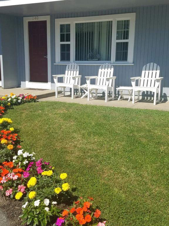 Windrift Motel ウェスト・ヤーマス エクステリア 写真